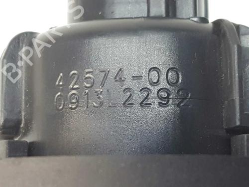 Klapa wlewu paliwa CITROËN C4 I (LC_) 1.6 HDi | BP10264555C131 