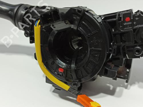 Switch TOYOTA YARIS (_P13_) 1.5 Hybrid (NHP130_, NHP130) | BP28285448I30