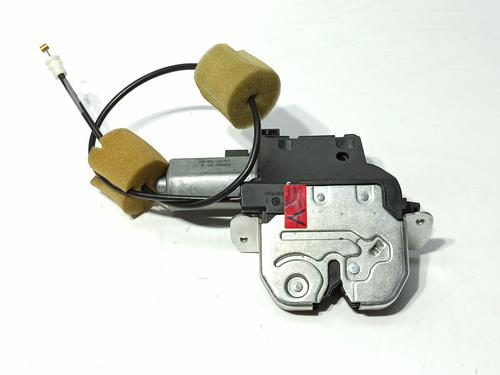 Used Tailgate lock MERCEDES-BENZ S-CLASS (W221, V221) [2005-2013]  26174382