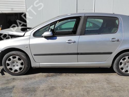 Fuse box PEUGEOT 307 (3A/C) 2.0 HDi 90 | BP12908567E1