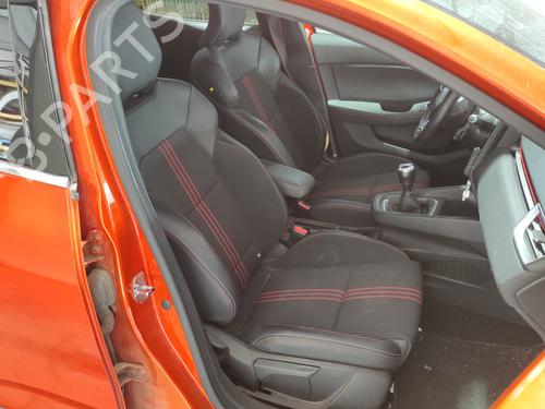 Antenne/Base RENAULT CLIO V (B7_) 1.0 TCe 100 (B7MT) | BP15909800C140