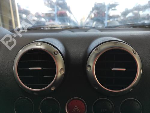 Air vent AUDI TT Roadster (8N9) 1.8 T BP11641032I21