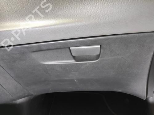 glove-box-citroen-grand-c4-spacetourer-3a_-3e_-2018-27439012 main image