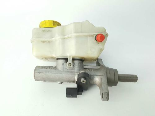 Used Brake master cylinder AUDI A1 (8X1, 8XK) 1.6 TDI (105 hp) 7024134