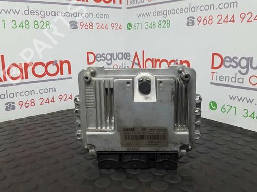 Used Engine control unit (ECU) RENAULT MEGANE II Saloon (LM0/1_) 1.9 dCi (LM0G, LM1G, LM2C) (120 hp) 2742727