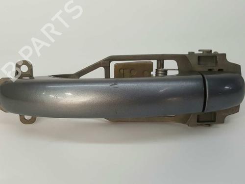 Maniglia esterna anteriore destra VW TOUAREG (7LA, 7L6, 7L7) 2.5 R5 TDI (174 hp) 6438415