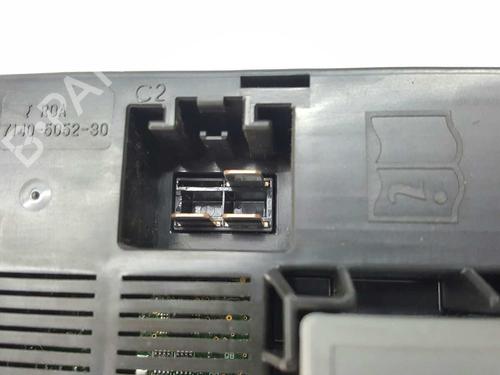 Fuse box JAGUAR XF I (X250) 3.0 D | BP3333334E1