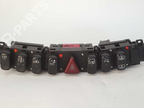Bouton de warning MERCEDES-BENZ S-CLASS (W220, V220) S 320 CDI (220.026, 220.126) (197 hp) 9497775