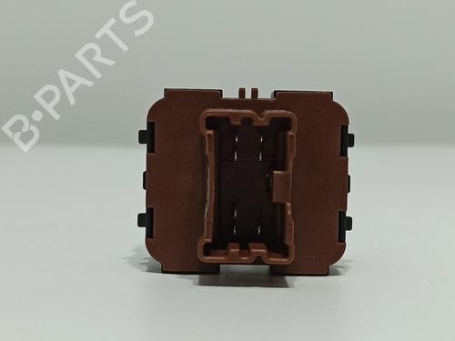 Left front window switch RENAULT CAPTUR I (J5_, H5_) 1.5 dCi 90 (J5N4, J5M5, J5MW, J5M6, J5AL, J5AJ) | BP11331229I27