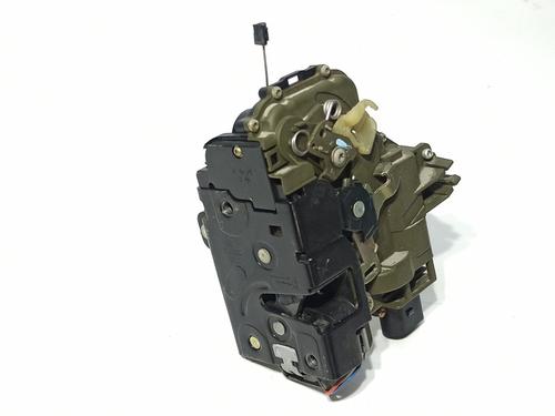 Used Front left lock VW GOLF IV (1J1) [1997-2008]  27395192
