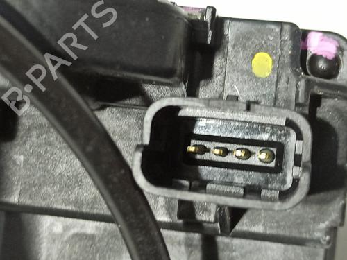 Front right lock RENAULT SCÉNIC III (JZ0/1_) 1.5 dCi | BP24215205C97
