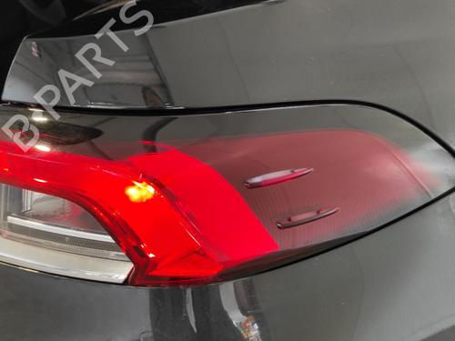 Right taillight TOYOTA COROLLA Hatchback (_E21_, _EA1_, _EH1_) | BP13402773C35