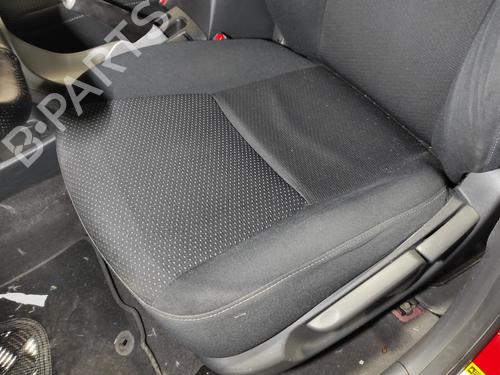 Stol venstre foran TOYOTA AURIS (_E15_) 1.4 D-4D (NDE150_, NDE150R) | BP22330921C15