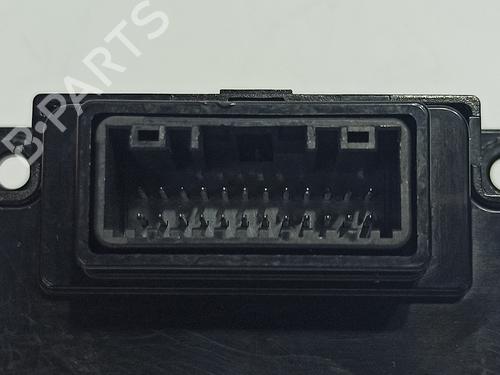 Switch KIA STONIC (YB) 1.0 T-GDi Eco-Dynamics+ | BP18710041I30