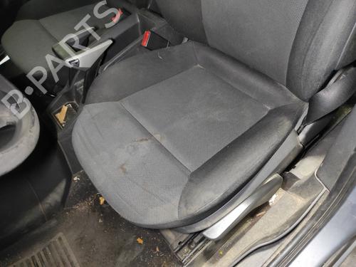 Left front seat OPEL ZAFIRA / ZAFIRA FAMILY B (A05) 1.9 CDTI (M75) | BP16118674C15
