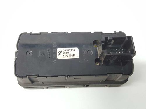 Interrupteur de vitre avant gauche OPEL VECTRA C (Z02) 2.2 DTI 16V (F69) | BP2753611I27