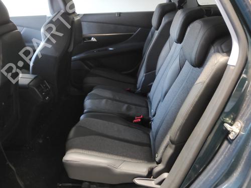 Brugte PEUGEOT 5008 II (MC_, MJ_, MR_, M4_) 1.2 THP (MRHNYH, MRHNYW, MRHNSJ, MRHNSU, MRHNSM) (131 hp) 4282332