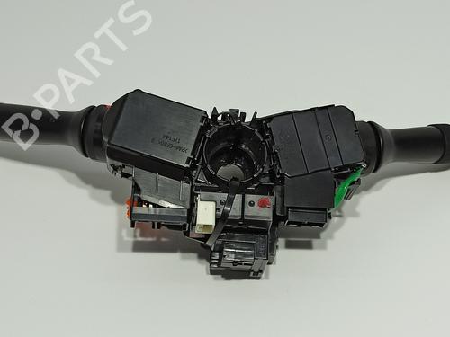 Switch TOYOTA YARIS (_P13_) 1.5 Hybrid (NHP130_, NHP130) | BP28285448I30