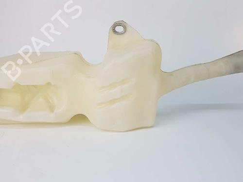 Used Windscreen washer tank FORD KA (RU8) 1.2 (69 hp) 7426195