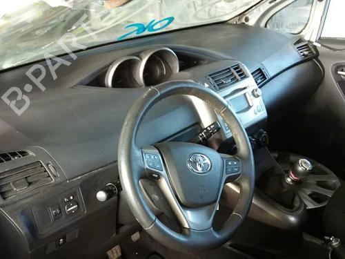 Używane części TOYOTA VERSO (_R2_) 2.0 D-4D (AUR20_, AUR20R) (126 hp) 4277821