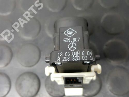 Venstre bak elrute bryter MERCEDES-BENZ C-CLASS T-Model (S203) C 200 CDI (203.204) | BP2771162I29 
