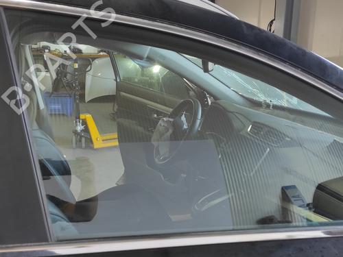 front-right-door-window-honda-cr-v-v-rw_-rt_-20-e-cvt-hybrid-rt5-2016-19426361 main image