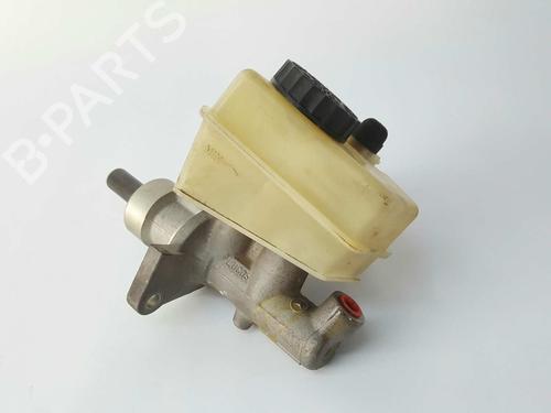 Brake master cylinder MERCEDES-BENZ C-CLASS (W202) C 220 D (202.021) | BP8002580M77 