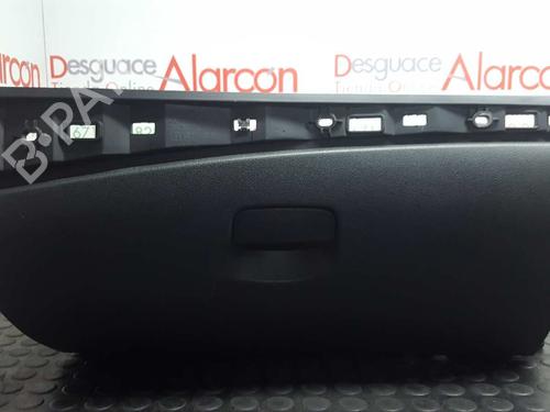 Handskerum RENAULT MEGANE III Hatchback (BZ0/1_, B3_) 1.9 dCi (BZ0N, BZ0J) (131 hp) 2782551
