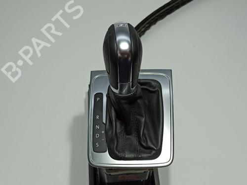 Used Gear lever Gear lever VW PASSAT B7 (362) 2.0 TDI (140 hp) 38048066 38048066
