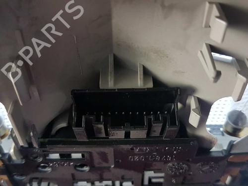 Interior roof light AUDI A4 B6 (8E2) 2.0 | BP7795064I8