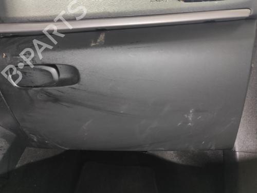 glove-box-volvo-v40-hatchback-525-d3-2012-2013-2014-2015-2016-2017-2018-2019-13697808 main image