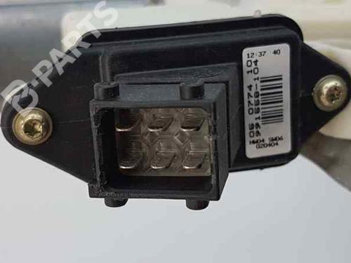 Rudehejsemekanisme Højre foran TOYOTA COROLLA Saloon (_E12_) 2.0 D-4D (CDE120_, CDE120R) | BP3331751C23 