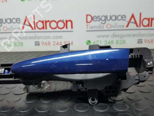 Used Front left exterior door handle BMW 1 (E87) 118 d (122 hp) 2737093