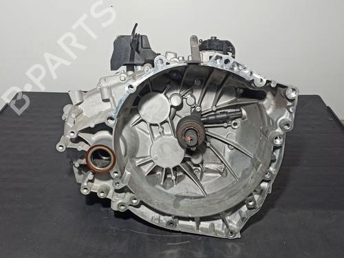 Used Gearbox VOLVO XC40 (536) T3 (156 hp) 32081020