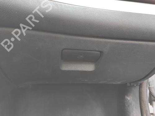 glove-box-bmw-3-coupe-e46-320-cd-1998-1999-2000-2001-2002-2003-2004-2005-2006-17232959 main image