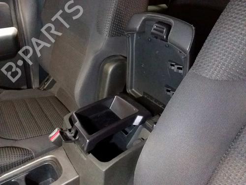 Armrest / Center console NISSAN PATHFINDER III (R51) 2.5 dCi | BP7153765I20