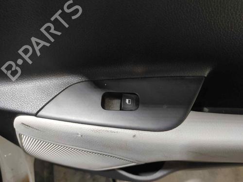Right rear window switch KIA STONIC (YB) 1.6 CRDi | BP8245319I28