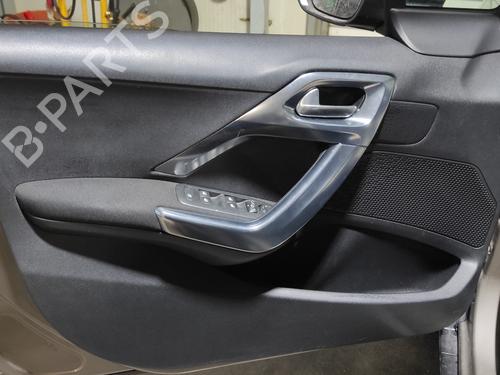 left-front-door-panel-peugeot-2008-i-cu_-16-bluehdi-100-2013-18827373 main image