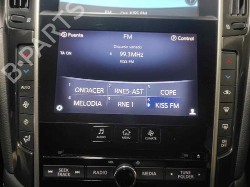 Display monitor INFINITI Q50 50 D | BP9517838C48