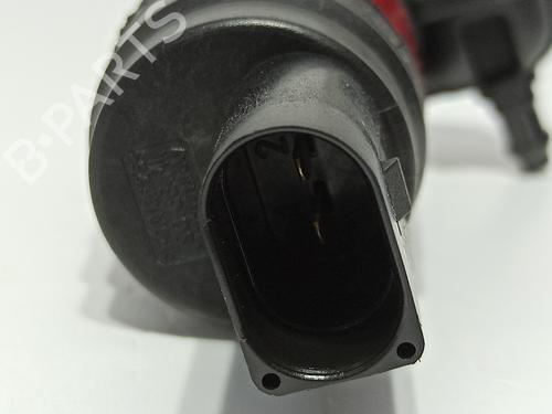 Washer pump AUDI A4 B9 Avant (8W5, 8WD) 2.0 TDI | BP29217380E24