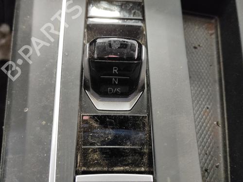 shift-knob-vw-golf-viii-cd1-da1-2019-24018552 main image