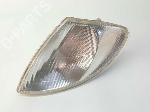 Pisca frente esquerdo RENAULT SCÉNIC I MPV (JA0/1_, FA0_) 1.9 D (JA0J, FA0J) (64 hp) 8065425