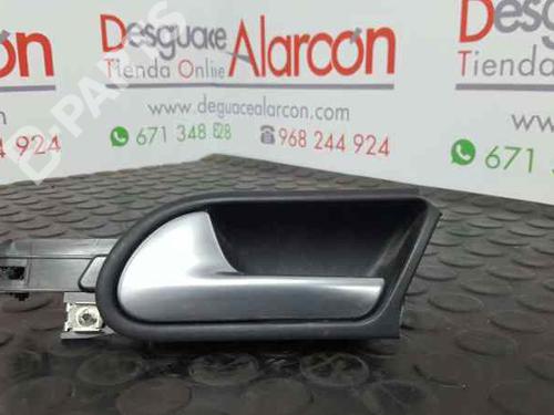 Used Front left interior door handle VW GOLF V (1K1) 1.9 TDI (105 hp) 3326181