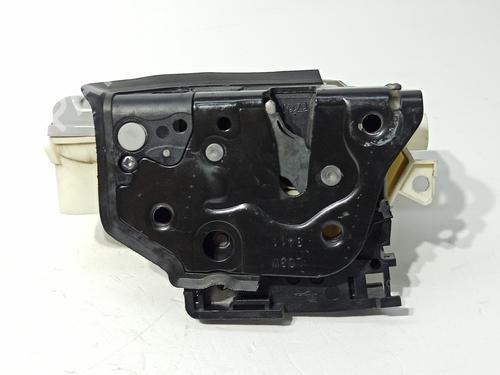 Venstre foran lås VW PASSAT B7 Variant (365) 2.0 TDI | BP21126887C98 