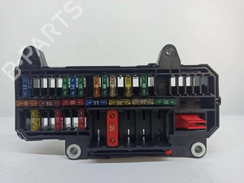 Used Fuse box BMW 7 (E65, E66, E67) 740 d (258 hp) 9627250