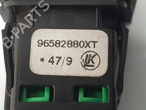 Switch PEUGEOT PARTNER Tepee 1.6 HDi | BP14533619I30