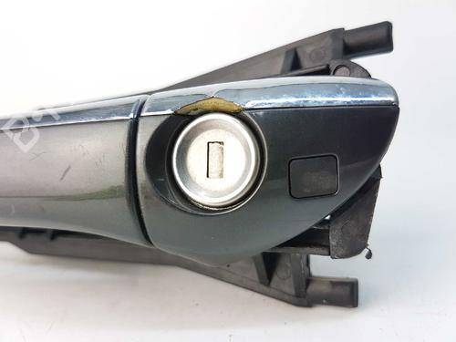 Front left exterior door handle MERCEDES-BENZ C-CLASS (W203) C 220 CDI (203.006) | BP4705845C128
