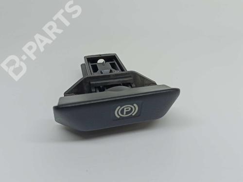 Used Hand brake MERCEDES-BENZ E-CLASS (W210) E 290 Turbo-D (210.017) (129 hp) 8777938