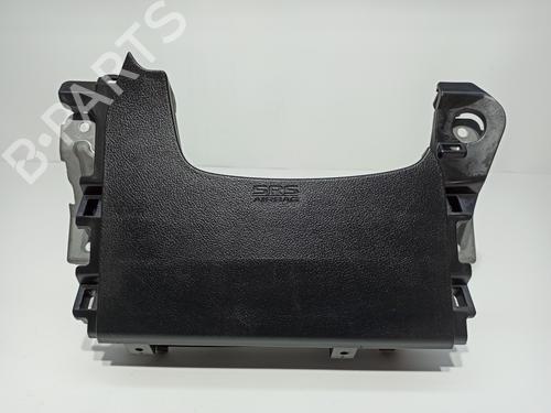 Knekollisjonspute MITSUBISHI OUTLANDER III (GG_W, GF_W, ZJ, ZL, ZK) 2.2 Di-D (GF6W) (150 hp) 16736299