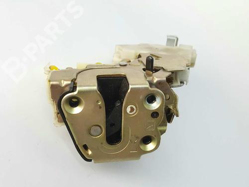 Rear left lock NISSAN TERRANO II (R20) 2.7 TDi 4WD | BP7243719C100 